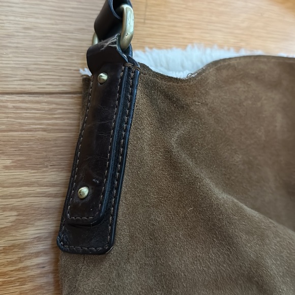 Ugg sheepskin sack purse in tan - Picture 9 of 9